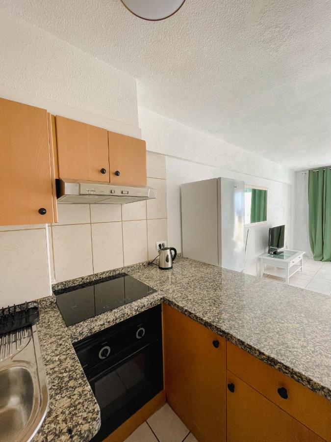 Hovima Panorama 3 Bedroom Apartment Адехе Екстериор снимка