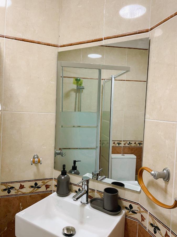 Hovima Panorama 3 Bedroom Apartment Адехе Екстериор снимка